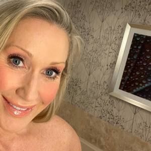 Meet your Posher, Karin